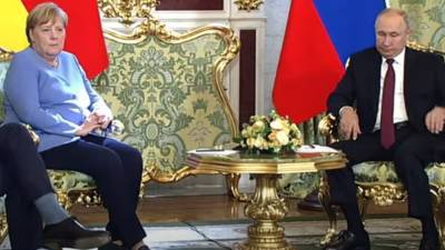 Президент РФ и канцлер ФРГ завершили трехчасовые переговоры