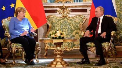 Завершились переговоры Путина и Меркель в Кремле