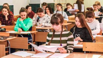 Утвердили расписание всероссийских проверочных работ школьников Глазова