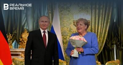 Путин заявил, что переговоры с Меркель прошли конструктивно и по-деловому, — они длились почти 3 часа