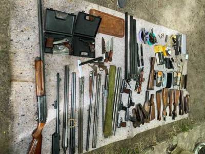 В Чернигове нашли незаконный подпольный оружейный цех