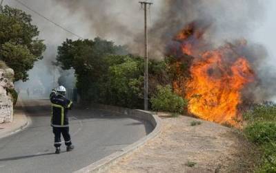Во Франции продолжаются масштабные пожары (ФОТО)