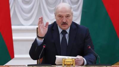 Лукашенко одобрил переговоры о продлении аренды военных объектов Россией