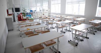 Власти проверили готовность калининградских школ к новому учебному году (фото)