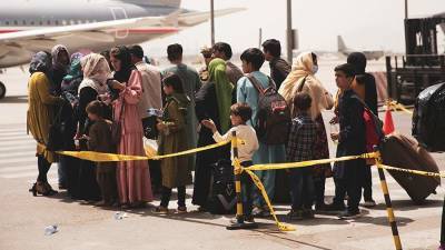 Байден заявил о возобновлении гражданских рейсов из аэропорта Кабула