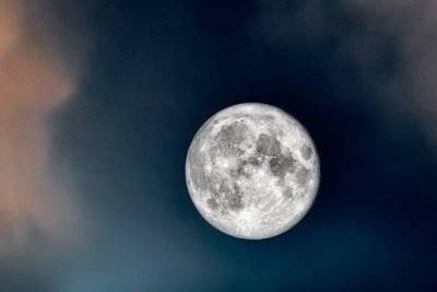 «Роскосмос» в седьмой раз отложил запуск российской миссии на Луну