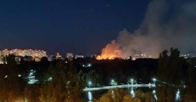 В Броварах вспыхнул пожар в многоэтажке: жителей эвакуировали