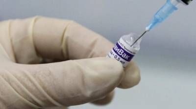 Назальная вакцина против COVID-19 готова к клиническим опытам в Центре Гамалеи