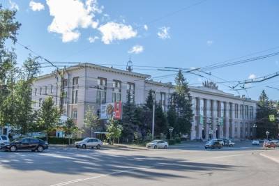 Учебный год в вузах Томска начнется в смешанном формате