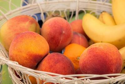 Названы неочевидные признаки вкусных персиков