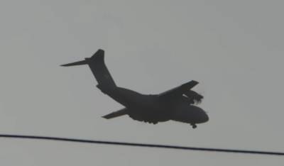 В аэропорту Куляба приземлились два военных самолета с турецкими военнослужащими