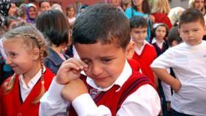 Узбекистанец-алиментщик за отказ сыну в школе лишен отцовства в Турции