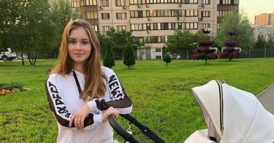 Олимпийская чемпионка Липницкая показала подросшую дочь — копию себя