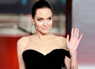 Анджелина Джоли зарегистрировалась в Instagram: причина и первый пост