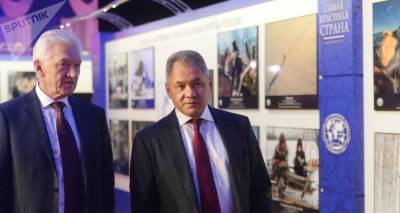 Выставка картин министра обороны России Сергея Шойгу открылась в Казани