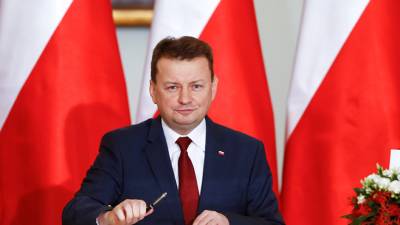 Министр обороны Польши обвинил Россию и Белоруссию в миграционном кризисе