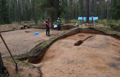 В кургане в Тверской области археологи нашли урну с останками кремированного человека