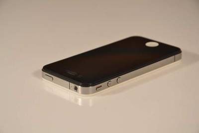 При Стиве Джобсе в Apple рассматривали выпуск бюджетного iPhone nano