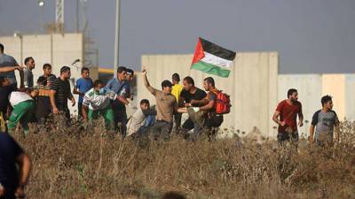 Беспорядки на границе с Газой: сотни палестинцев провоцируют солдат ЦАХАЛа
