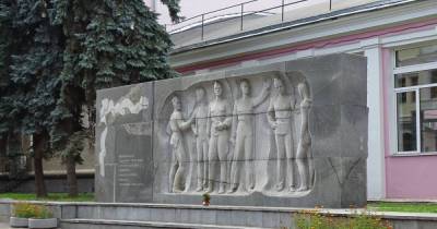Россиянка рассказала историю памятника и растрогала пользователей сети