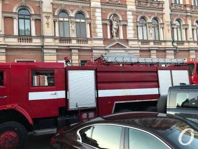 В центре Одессы задымился дом – что произошло (видео, фото)