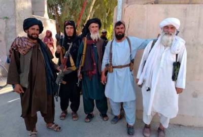 Ополченцы в Афганистане начали отбивать у талибов захваченные территории — Reuters