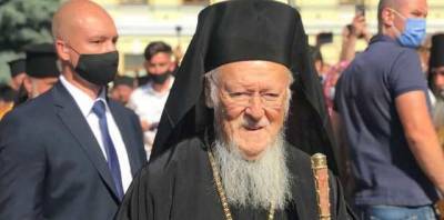 Вселенский патриарх Варфоломей провел богослужение в Андреевской церкви Киева