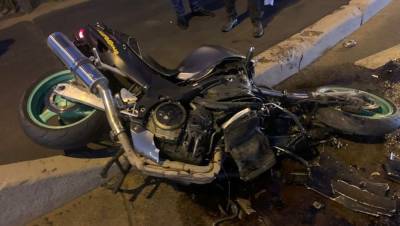 Мотоциклист погиб после столкновения с бетономешалкой на Октябрьской набережной
