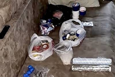 Полный багажник наркотиков: в Крыму задержали крупную торговку смертью