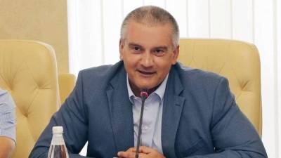 Глава Крыма похвалил Зеленского за регулярную оплату квартиры на полуострове