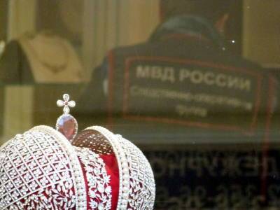 В Петербурге сняли с поезда вора, ограбившего ювелирный магазин