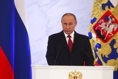 Путин заявил, что «Единая Россия» должна сохранить свои позиции после выборов