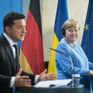 В Киеве стартовала встреча Зеленского и Меркель