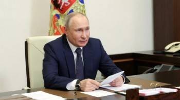 Президент РФ Владимир Путин призвал «подтянуть» доходы отдельных категорий граждан