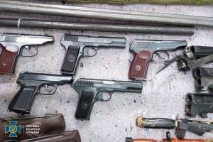 На Черниговщине двое местных жителей устроили подпольную оружейную мастерскую