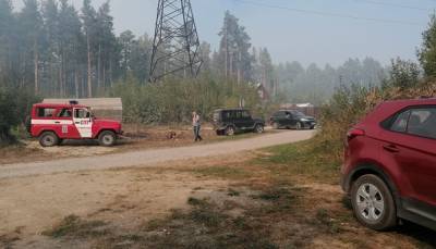 В Свердловской области из-за лесного пожара эвакуируют людей с двух баз отдыха