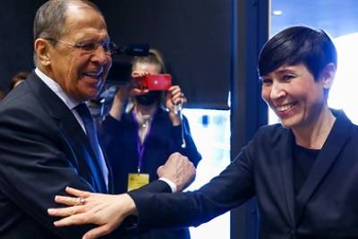 Глава МИД Норвегии ответила на заявление о разрыве отношений с Россией