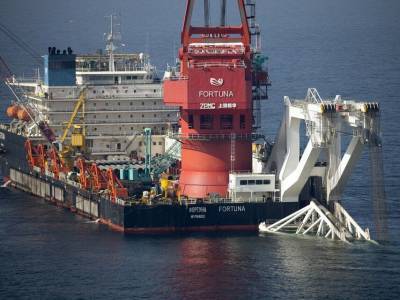 Строящее газопровод "Северный поток – 2" российское судно покинуло экономическую зону Дании