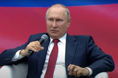 «Приходится напоминать, что не глава Минобороны»: Путин рассказал о воинственности Лаврова