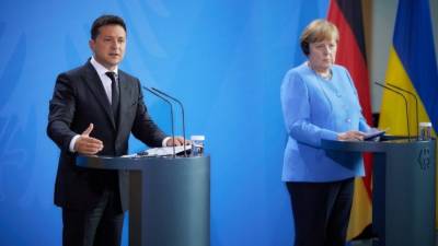 Зеленский и Меркель обсудили ситуацию в Донбассе и «Северный поток — 2»