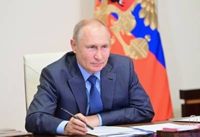 Владимир Путин обсудил с представителями "Единой России" сбор предложений в народную программу