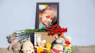 Семья убитой в Тюмени Насти Муравьевой открыла сбор на похороны девочки и ее дяди