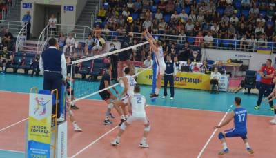 Сборная Украины по волейболу выиграла товарищеский турнир Кубок Хортицы