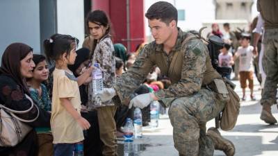 Блинкен: США эвакуировали из Афганистана около 30 тысяч человек