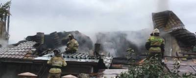 Дом двух многодетных семей сгорел в Новосибирске