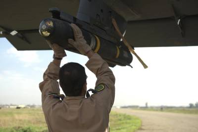 На аэродром Таджикистана прилетели 13 «сбежавших» самолетов афганских ВВС