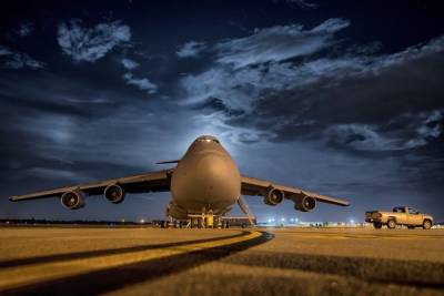 Япония отправит в Афганистан военный самолет для эвакуации граждан