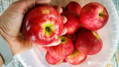 Садоводы требуют проверить импортные яблоки на содержание химикатов
