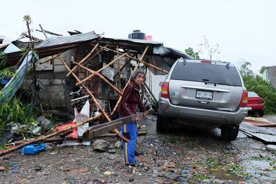 Число жертв урагана "Грейс" в Мексике увеличилось