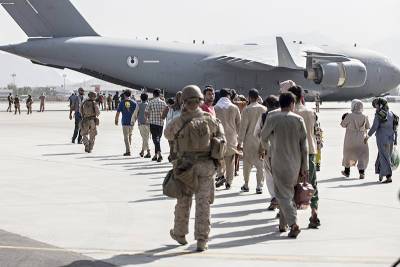 При перестрелке у аэропорта Кабула погиб военный